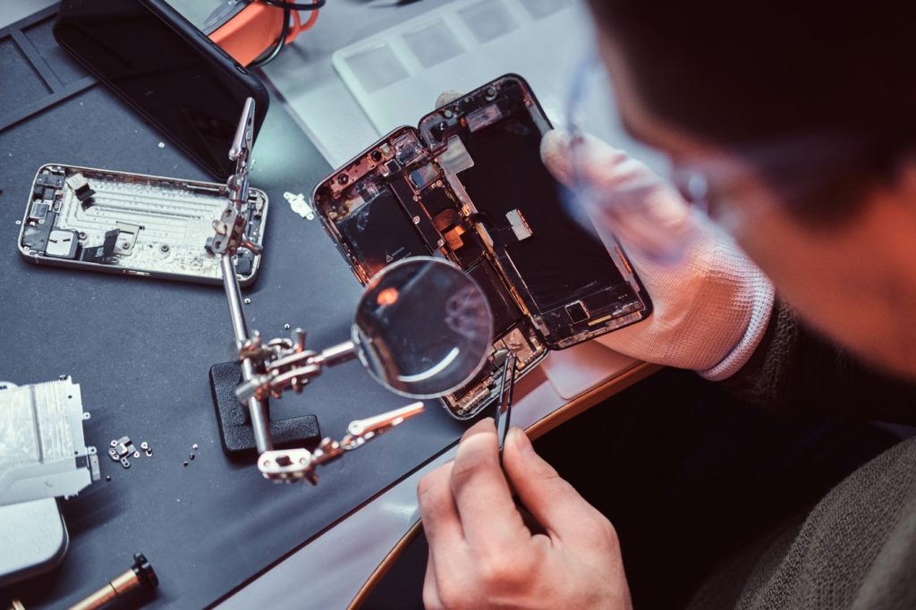Top Smartphone Issues and How to Fix Them: A Complete Guide